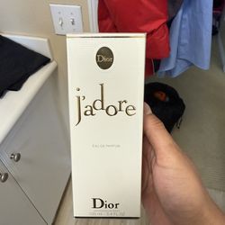 Dior Jadore Perfume