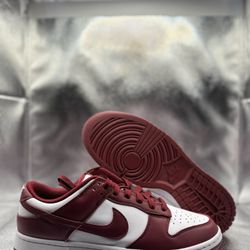 Nike Dunk Low Team Red 