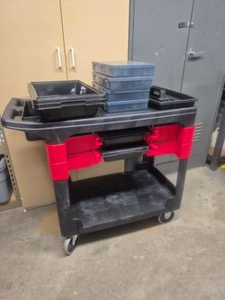 Rubbermaid Trades Cart - Utility cart