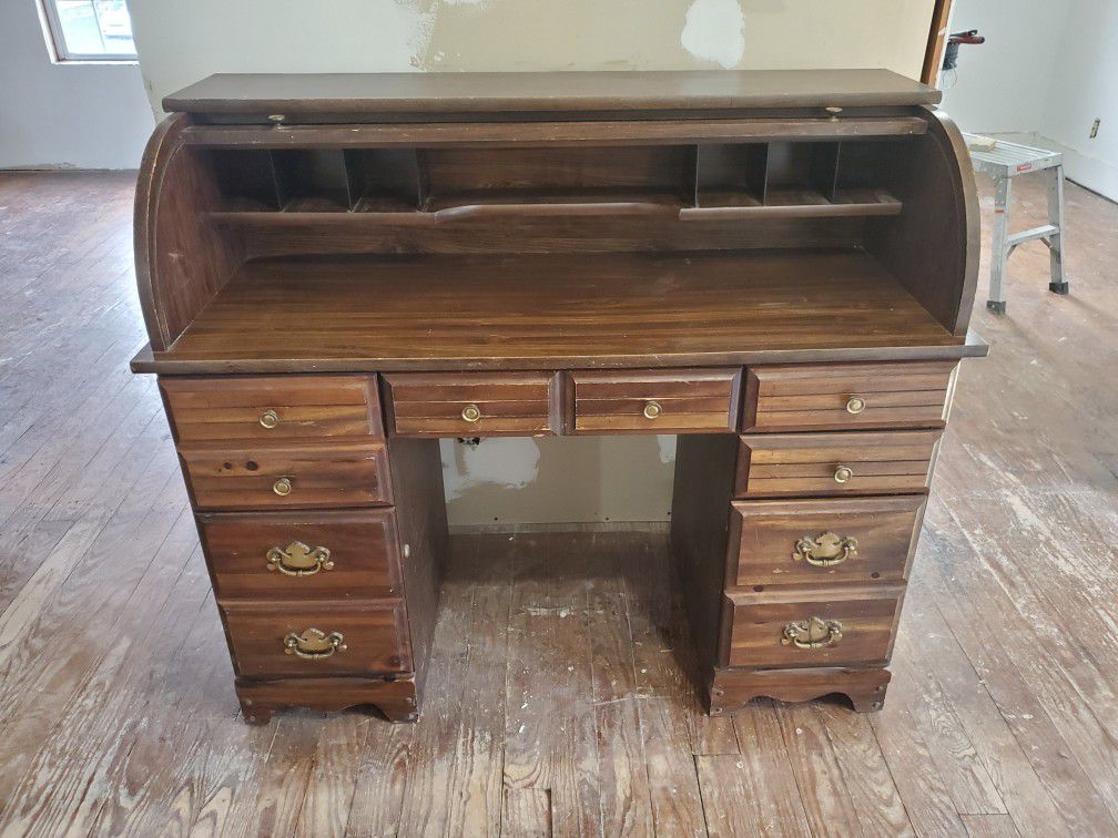 Roll Top Desk New Directions dMI Furniture