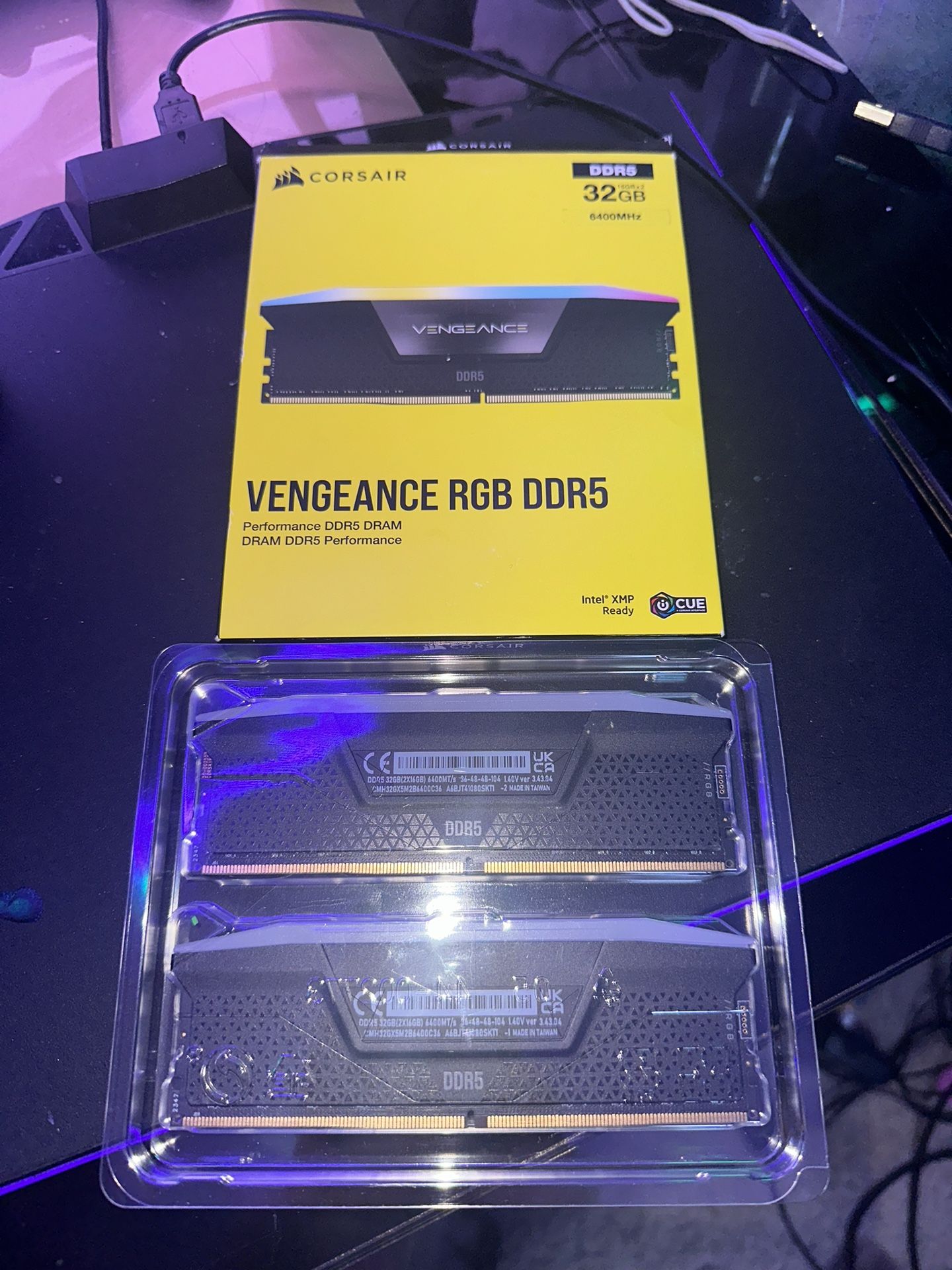 32GB (16x2) DDR5 Corsair RGB RAM