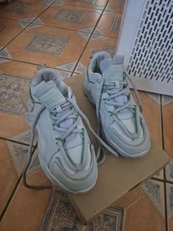 Running shoes for women