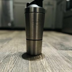 Stainless Steel Protein Shaker/ Mixer / Blender Cup