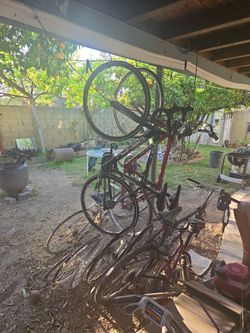 BIKES! Denali700 Or TREK7300