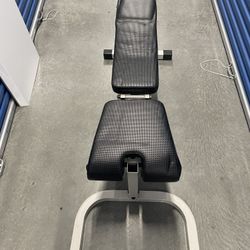 Weight Lifting Bench