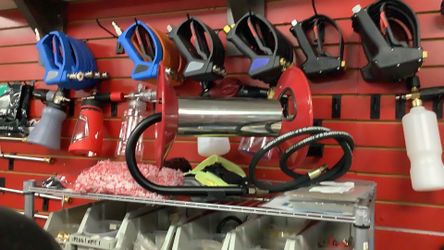 Pressure washer reel