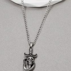 Men's Necklace Skull/ Sword Charm 