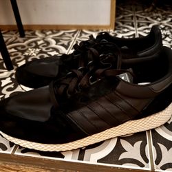 Like New 10 M Men’s Adidas Forest Grove Trainers Black Sneakers Shoes core black 