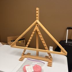  Triangle Loom, pick Up In New Braunfels. Includes Pre-Measured Yarn.