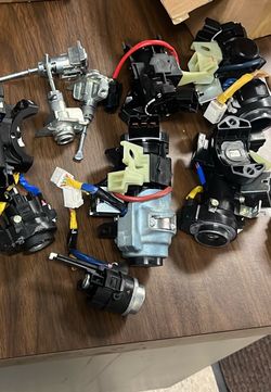Automotive Ignition Switch and Lock Cylinder Lot