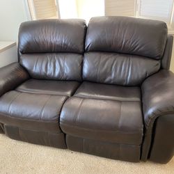 Loveseat With Recliners 