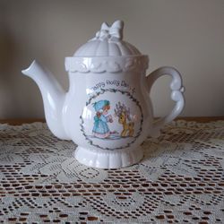 Precious Moments Happy Holly Days Teapot