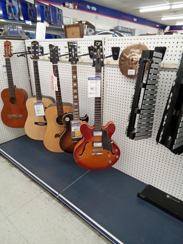 Vantage 635v Guitar