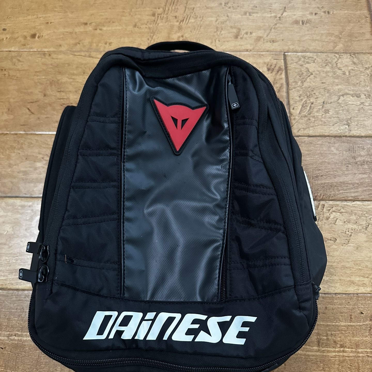 Dainese D-Tail Motorcycle Tail Bag for Sale in Manhattan Beach, CA 