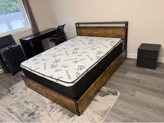 Moving Sale (see description )– Queen Bed, Mattress, Dresser, Desk, Chair, Nightstand & TCL Roku TV