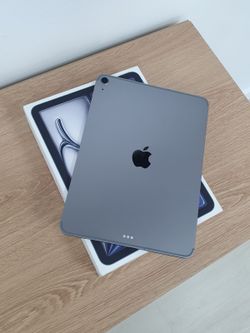 11-inch iPad Air M3 chip Built for Apple Intelligence (Cellular) 256GB Space Gray Opened Box