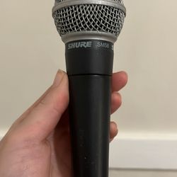 Shure SM58 S microphone