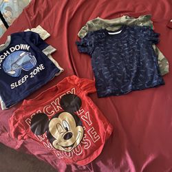 NewBorn / Toddlers Clothes 