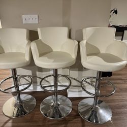 3 Chateau Swivel Bar Stools 