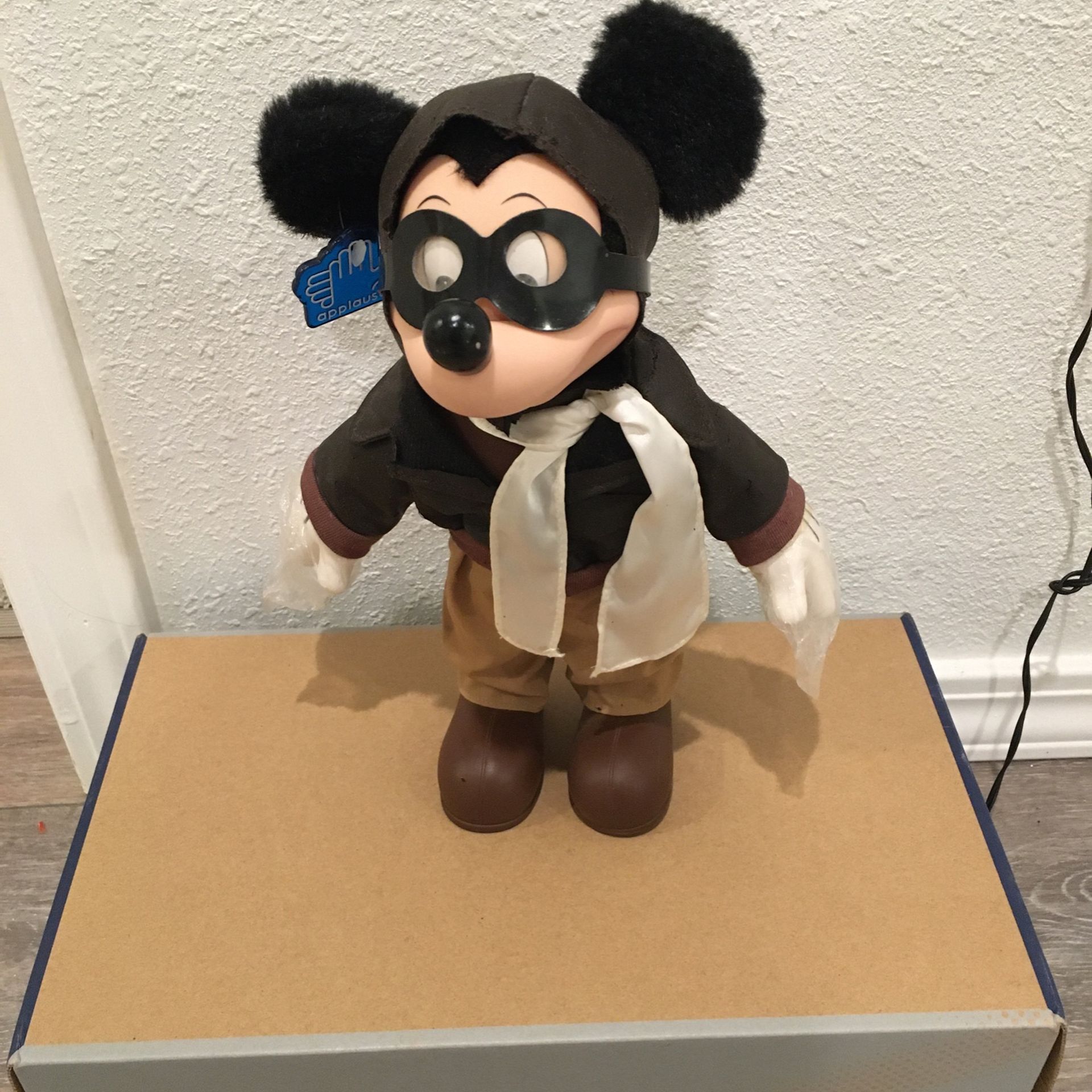 Vintage Applause Mickey Mouse Aviator plush toy