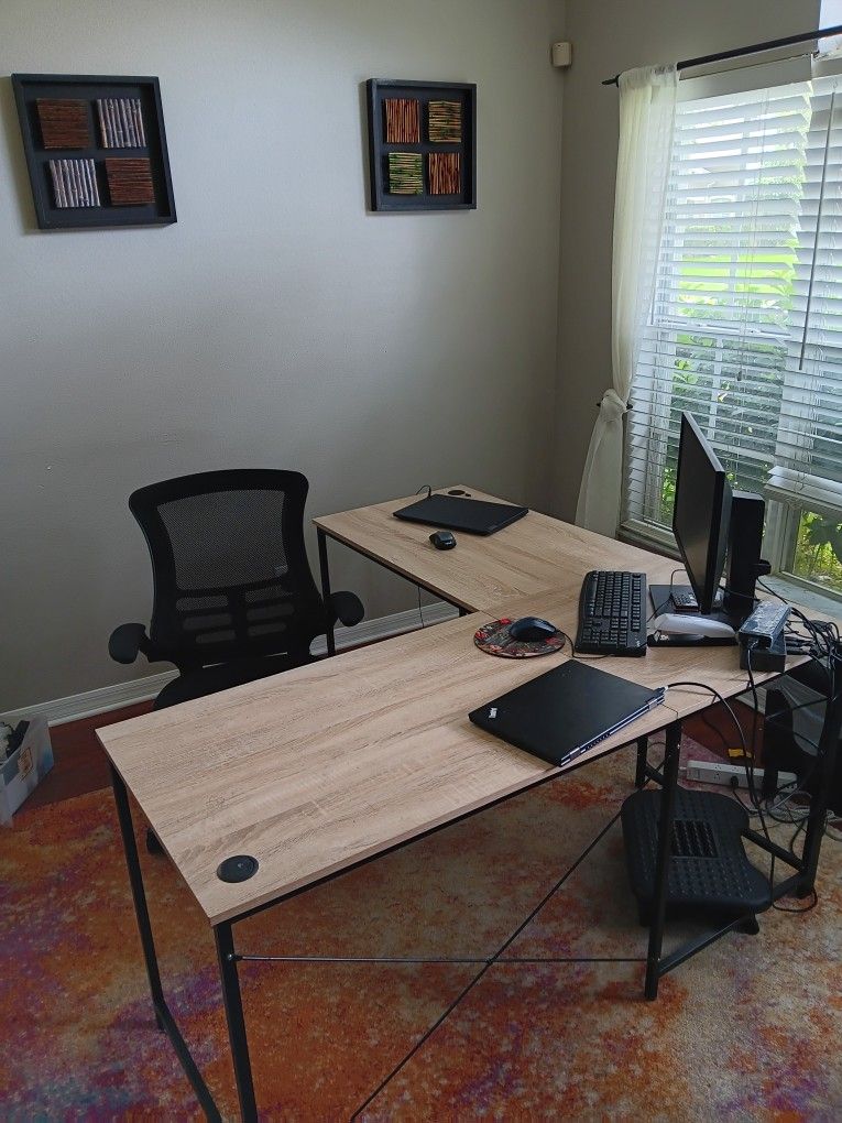 Office Desk