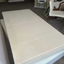 Brand new Memory foam mattress,1.2×2m