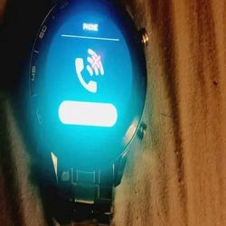 Smart Watch With Charger And Papper Work 