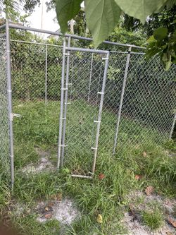 10 X 10 Kennel 