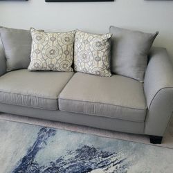 Mint sofa 82"l x 36"d x 27"h.

Pet free smoke free kid free home paid $1499

In spare room barely used
