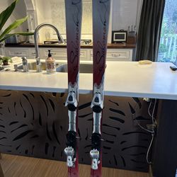 Salomon 154 Hybrid Snow Skies 