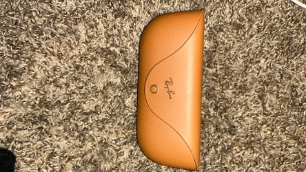 Ray-Ban Meta Charging Case