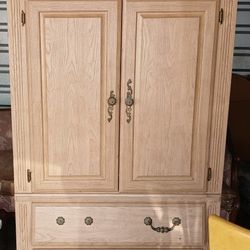 Vintage Light Oak Dresser