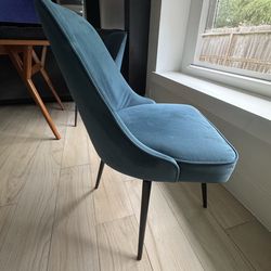 Westelm chair 70$ i have 3 available