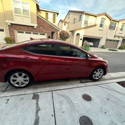 2012 Hyundai Elantra