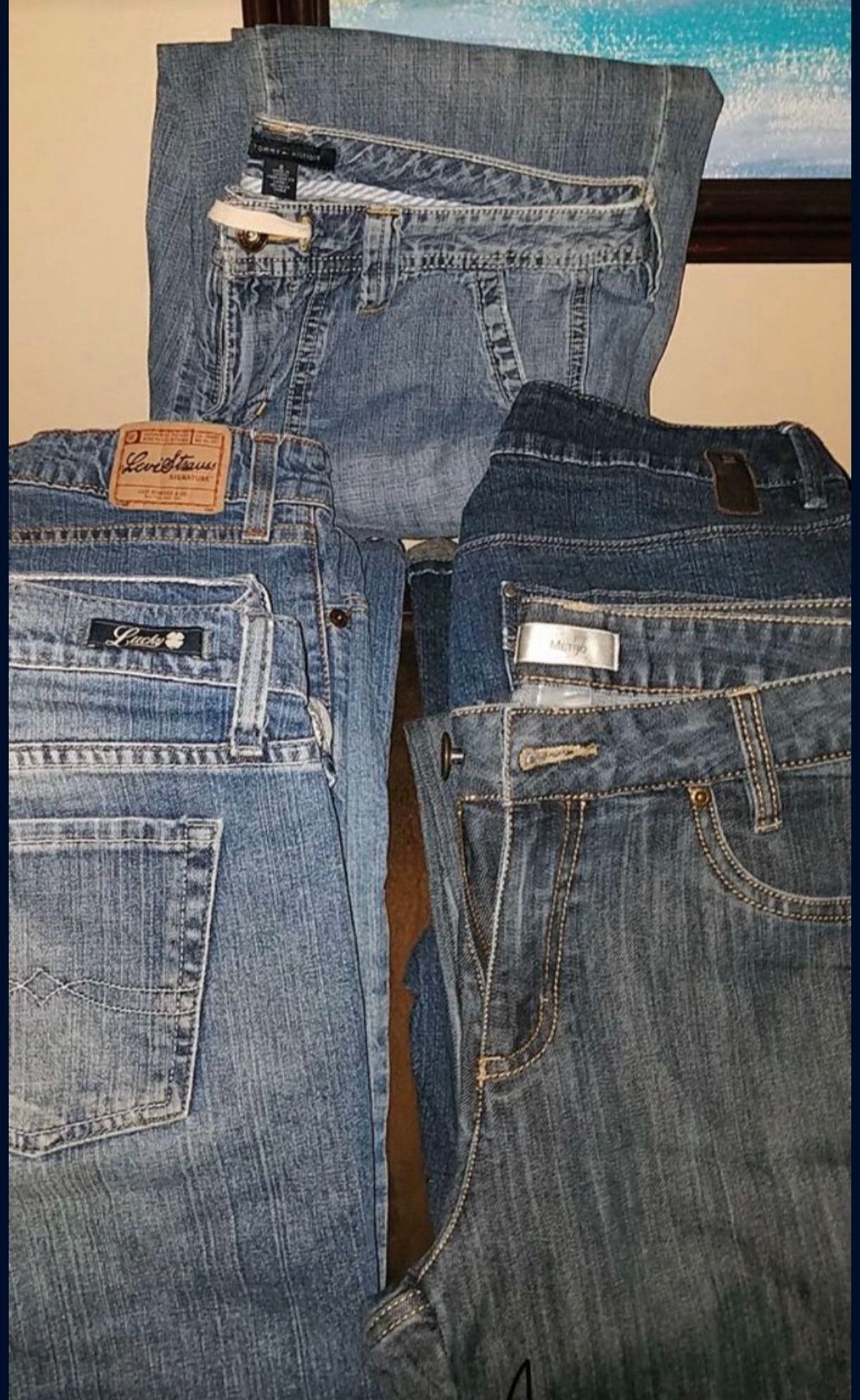 Women’s Jeans, Size 8 (5 Pairs)