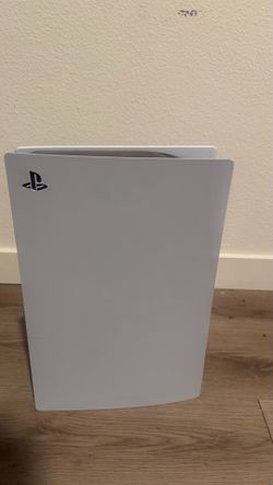 PS5 (disc version)