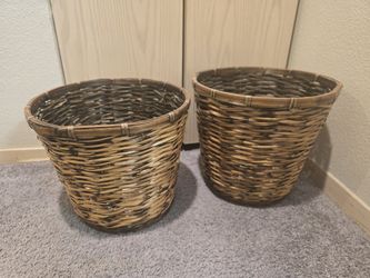 2 Large Baskets For Plants