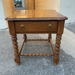 Furniture $25 🎈🎈🎈side Table, Coffee Table, House Furniture, House Organization, Items, Wood, Office And Business Furniture And Decoration, Bedroom.