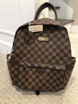 BRAND NEW BACK PACK