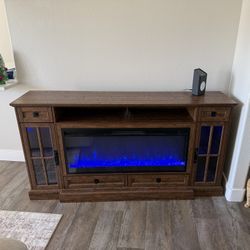 Tv Stand/Entertainment Center/Fireplace/Heater
