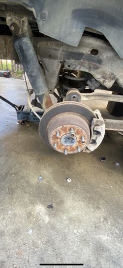 Tahoe/ Chevy Suv Differential Avalanche 2004 Part