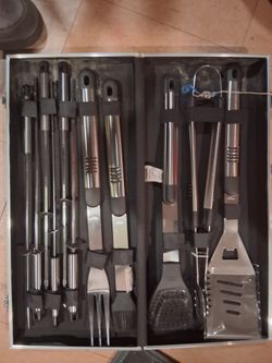 Fancy stainless steel BBQ se including case