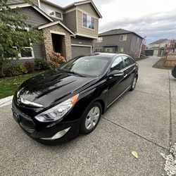 Hyundai Sonata Hybrid