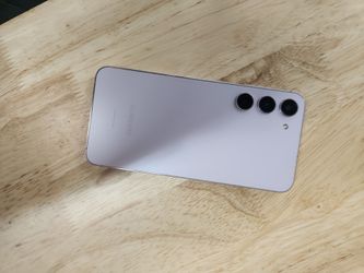 Samsung s23 plus  256gb   unlock any sim