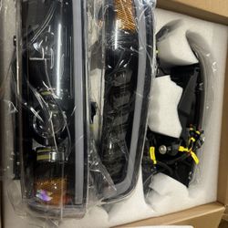 LED Headlights Assembly Headlamps Replacement Compatible with 1 Chevy Silverado 2000-2006 Chevy Suburban 00-06 Tahoe DRL Turn Signal Hi/Low Be