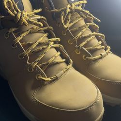 Nike Men's Manoa Leather Boots