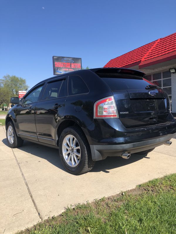 Nice and clean 2010 Ford Edge with 110k for sale for Sale in Burbank