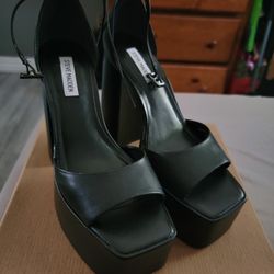 Size 10 Women Heels 