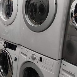LG  Washer And Gas Dryer Set For $680