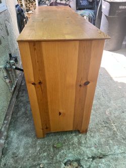 6’ long dresser with 8 drawers.